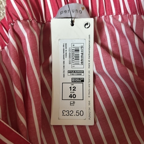 Off the shoulder red striped top - Picture 3 of 9